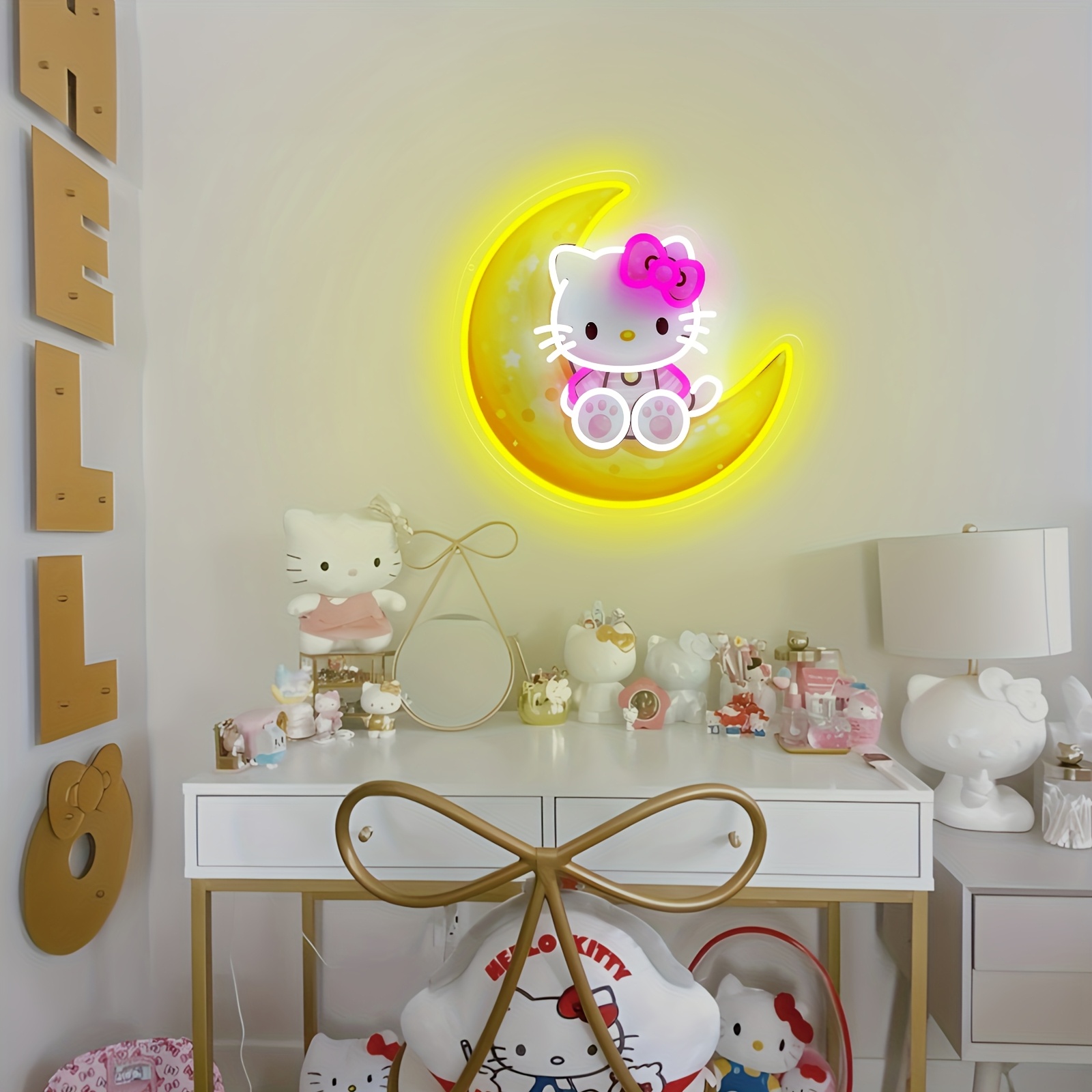 Hello Kitty on Moon Yellow Cut - Led Moon Lamp 评论和价格